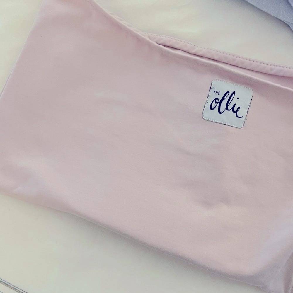 Ollie Swaddle (Light Pink)